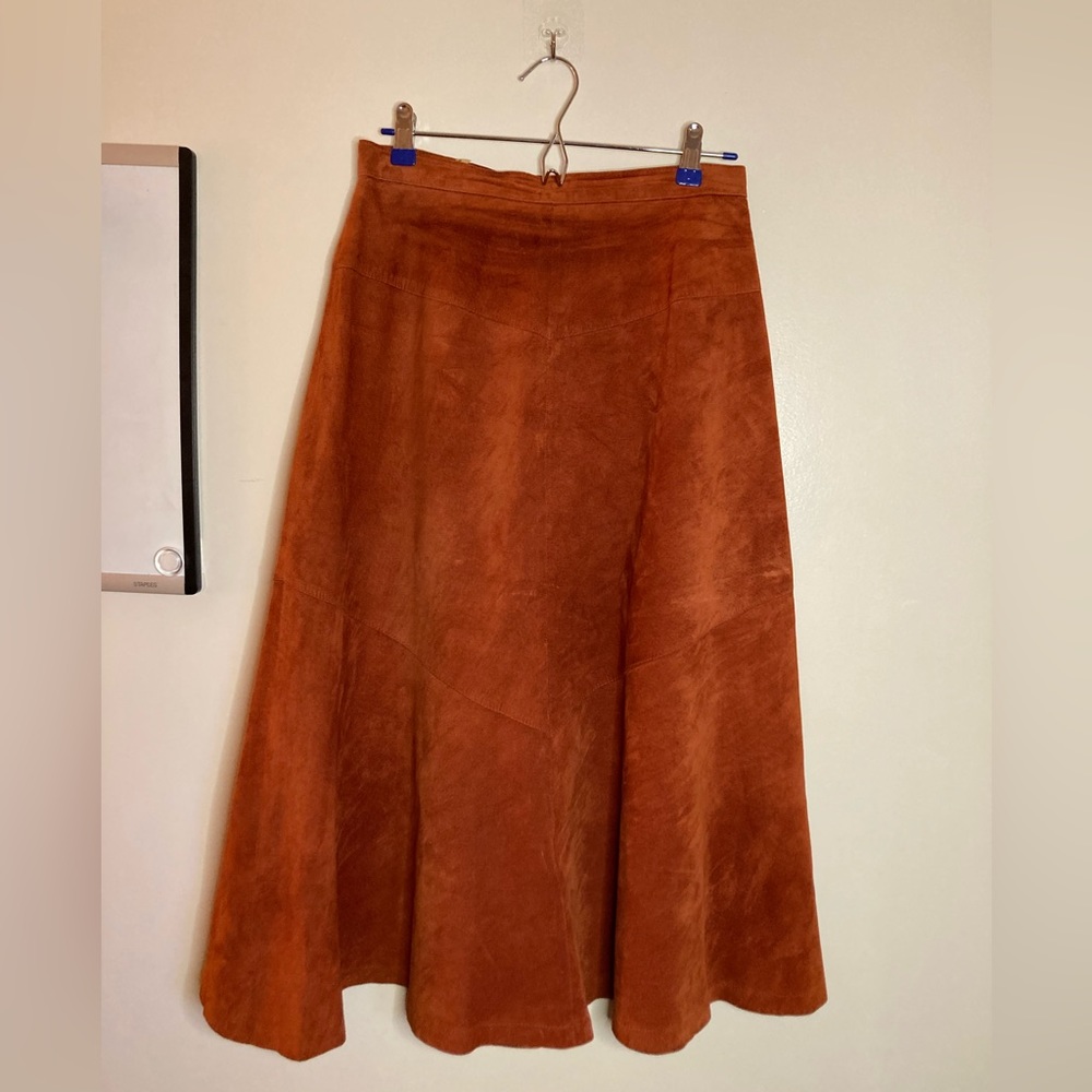 100% suede rust vintage skirt